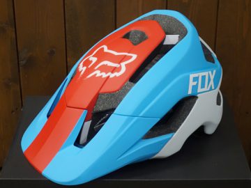 2016 FOX METAHヘルメット　在庫セールです！