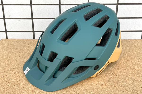 こんなん入荷してます！2022 SMITH Engageヘルメット | 1989年創業のマウンテンバイク(MTB)専門店 | MDS