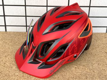 2022 Troy Lee Designs A3 & A2ヘルメット入荷してます！