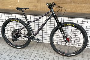 こんなん出来ちゃいました！Authorized 33rpm Enduroカスタム | 1989年