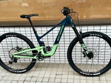 こんなんいかがでしょ？Rocky Mt. Altitude Carbon 50　