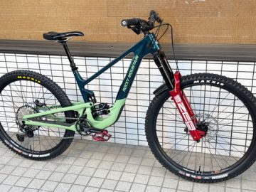 最初っからカスタマイズ！2024 Rocky Mountain Altitude C50