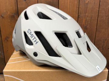 こんなんいかがでしょ？2025 SMITHヘルメットのご紹介