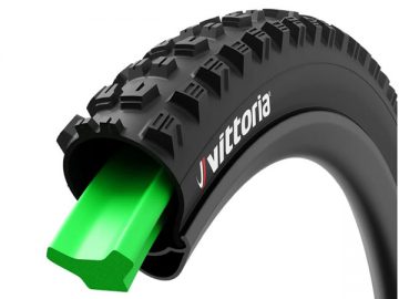 こんなタイヤインサートはいかがでしょ？Vittoria Air-Liner Protect