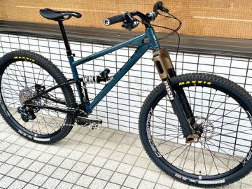 こんなん出来ちゃいました。Starling Cycles Murmurカスタム