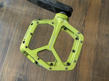 メンテナンスのチップス:ペダルのチェック